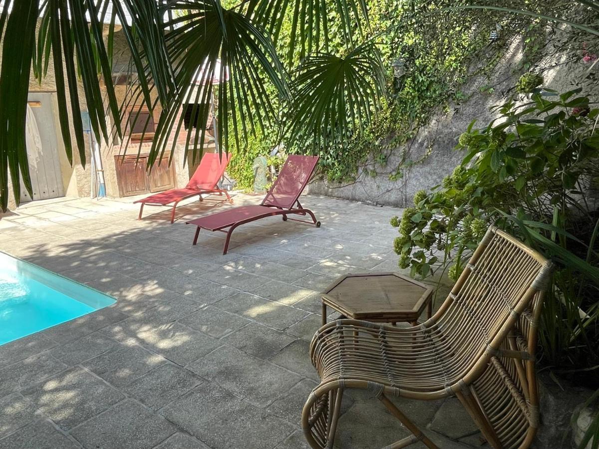 La Maison Aux Murs Anciens Et Ses Chambres Tarbes Dış mekan fotoğraf